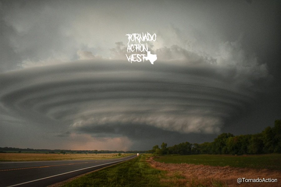 douglass kansas supercell 3/13/2020